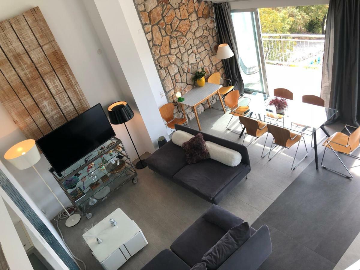 Loft-Beach-Apartments Ratko Novi Vinodolski Exterior photo